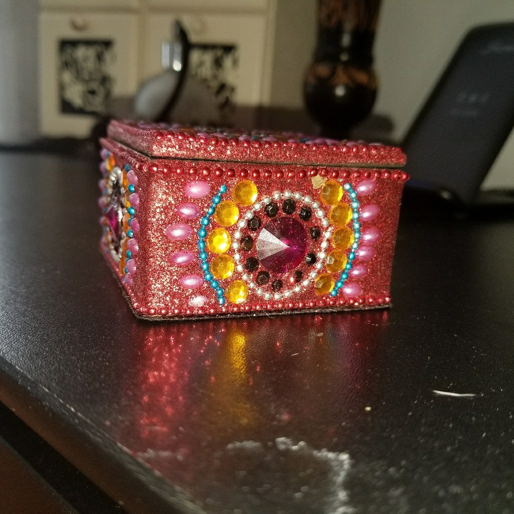 Jewelry Box - Picture 4 of 5